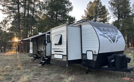 Four Bunks! Sleeps 10 with two bathrooms.