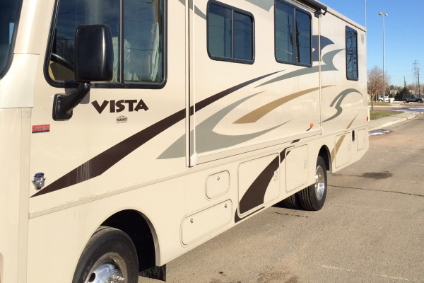 2014 Winnebago Vista
