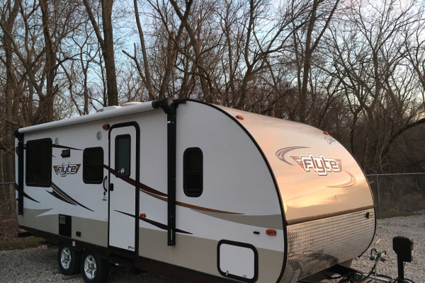 2016 Shasta Flyte