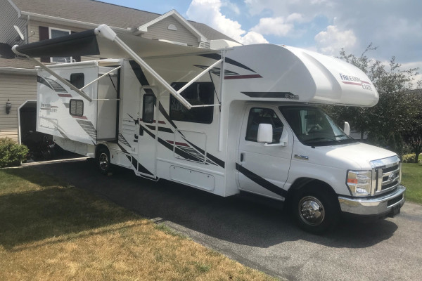 BETTY - 2020 Thor Freedom Elite