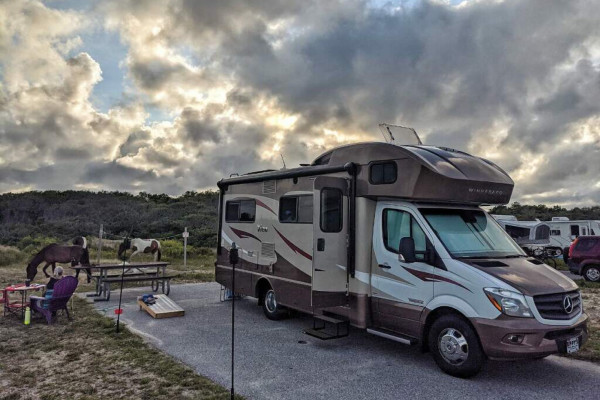 Luxury Mercedes RV - Winnebago View
