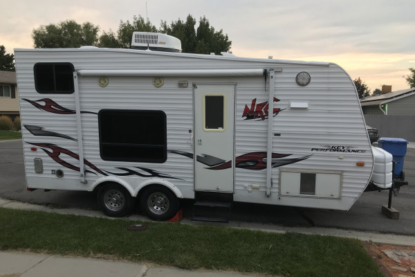 1/2 Ton Towable Toy Hauler - 2007 Keystone M-190