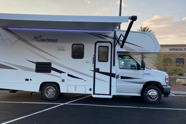 2021 Coachmen Freelander 21RS