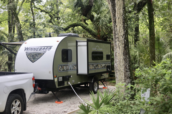 2018 Winnebago Minnie Drop Limited Edition:   