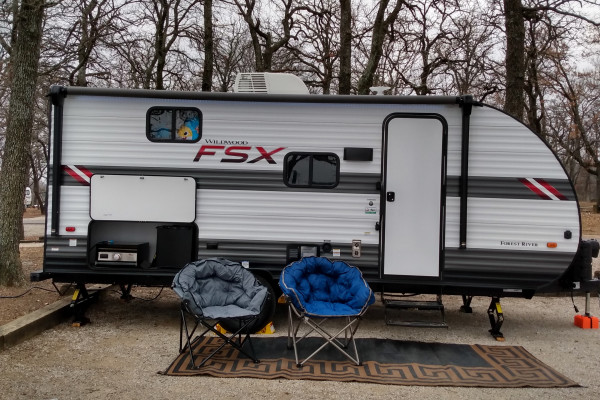 2021 Wildwood w/bunks: Fully Equipped: Delivery Available: No Prep Fee