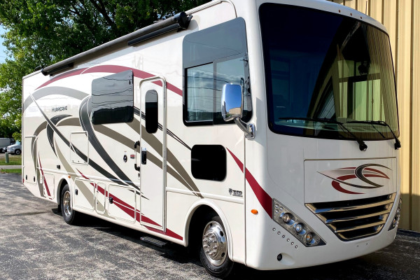 2019 Thor Motor Coach Hurricane
