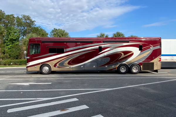 2018 Tiffin Allegro Bus, ABSOLUTE LUXURY