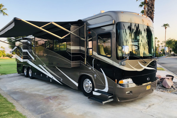 2007 Country Coach Quad Slide