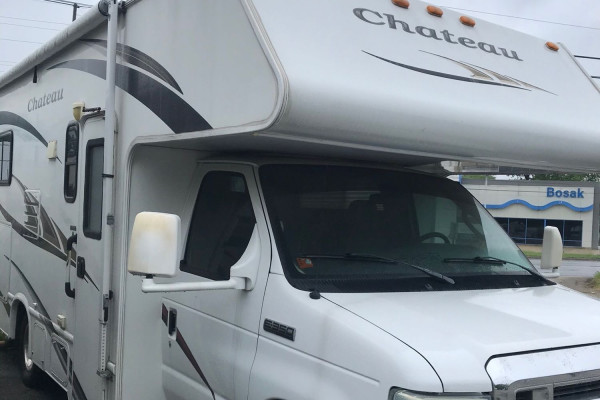 Super Sweet, 21 foot Four Winds Chateau!