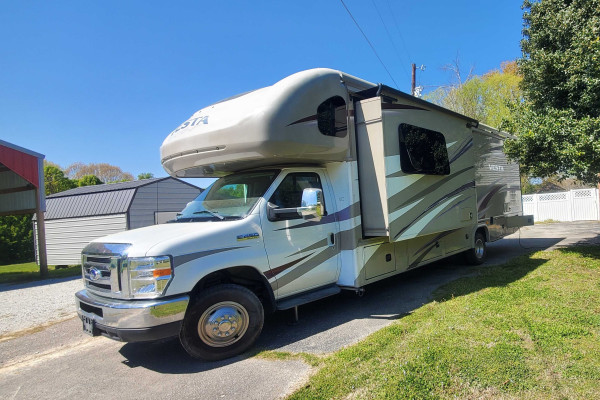 2017 Holiday Rambler Vesta