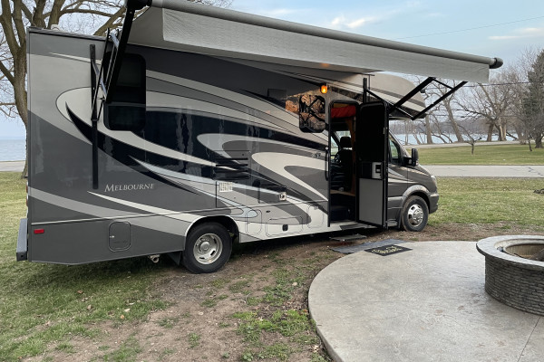 2018 Mercedes-Benz Jayco Melbourne 24L Motorhome