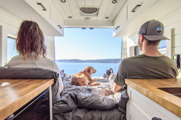 Noma Vans | Luxury Campervan | WiFi | Full Kitchen | Full Bathroom