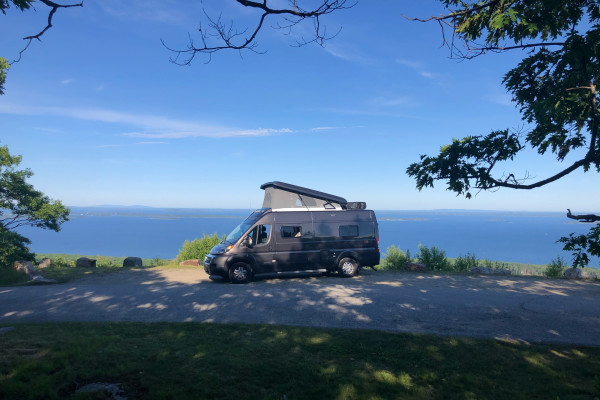 2022 Winnebago Solis 59 PX