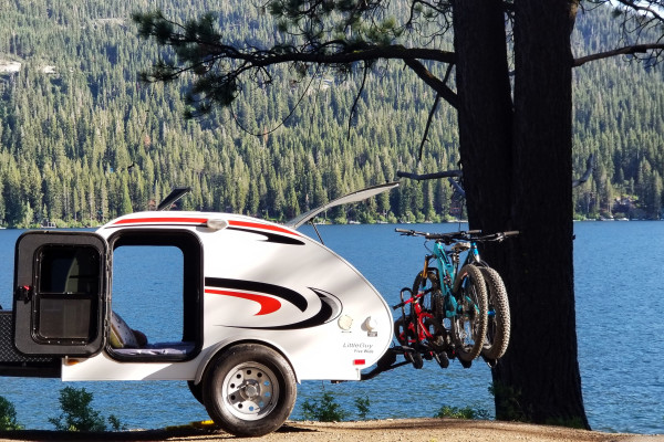 Teardrop Trailer *Only 900 LBS Easy to Tow!*