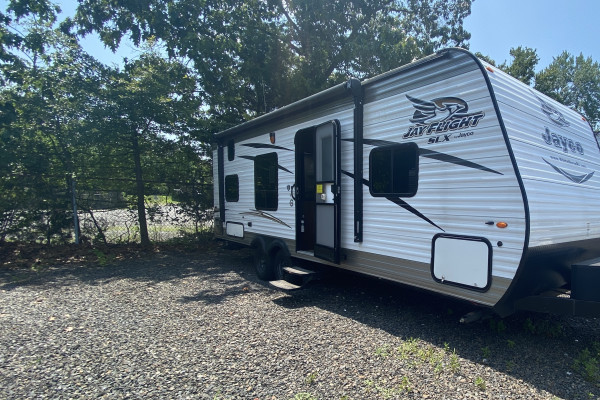 Jayco ready for memories with your family! Snacks & games provided!