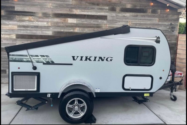 Viking Express Popup Teardrop