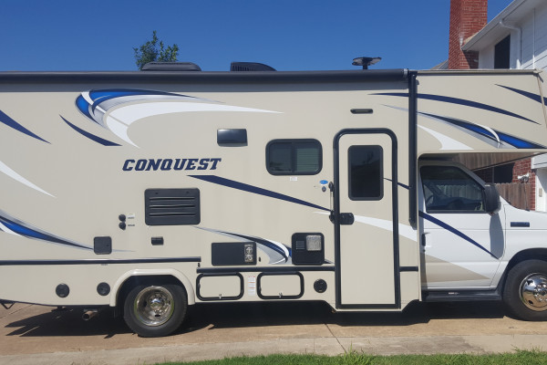 2018 Gulf Stream Conquest