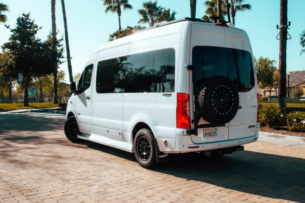 2022 Custom Midwest Automotive Design Mercedes Benz