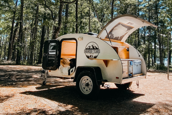 2020 Wander Tears Teardrop Camper (Lightweight + Easy to Tow)