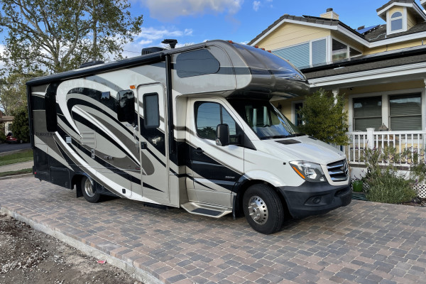 2016 Forester MBS 2401R Mercedes Benz Sprinter Turbo Diesel 25’