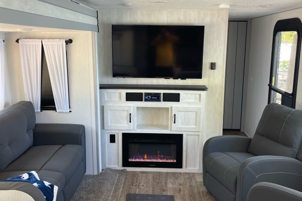 Delivered!  Couple or Small Family RV