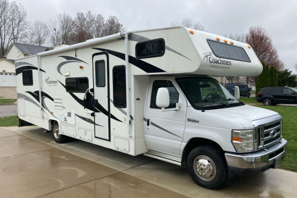 Comfort, convenience and affordability make the RV your 1st choice. This 20
