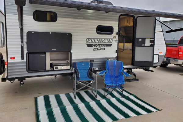 KZ SPORTSMEN Classic 191BHK  Travel easy with this Ultralight camper!