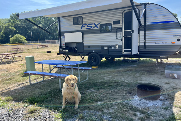 2021 Forest River Salem FSX. Sleeps 6 with bunk beds for the kids.