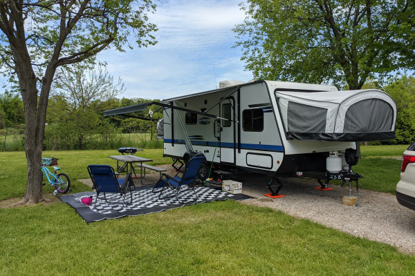 Easy to tow fun with our 2019 Jayco Jay Feather X23B