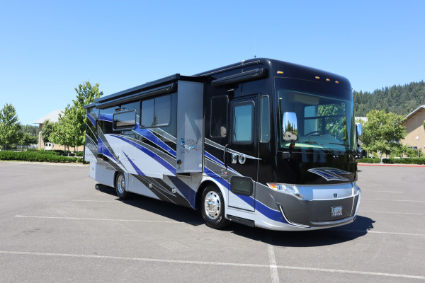 2021 Tiffin Allegro RED 33AA, beautiful luxury coach