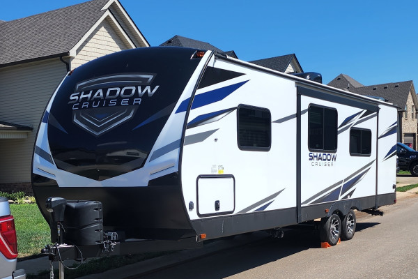 2022 Cruiser RV Shadow Cruiser 30A - King Bed, Large Bathroom, Pets welcome