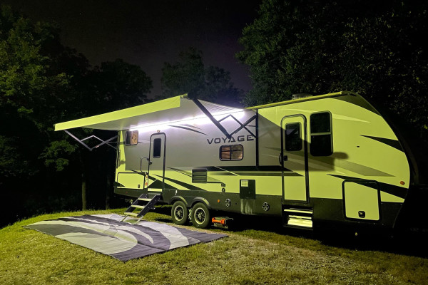 2021 Winnebago Voyage