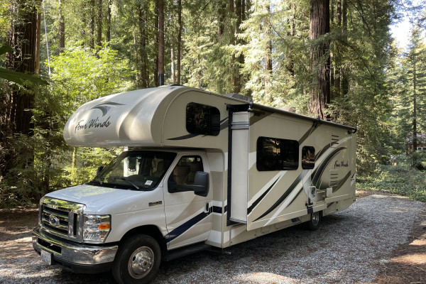 2018 Thor Four Winds