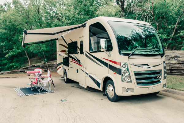 2018 Thor Vegas Family Ride; ALL INCLUSIVE