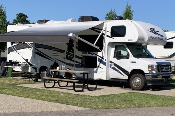 2022 Four Winds - Bunkhouse & Outdoor TV