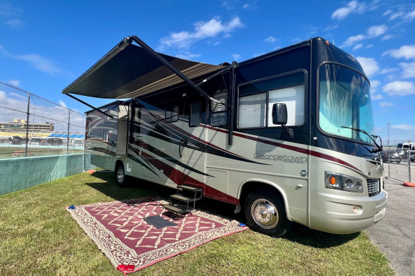 Meet “DAKOTA” our Family Fun RV