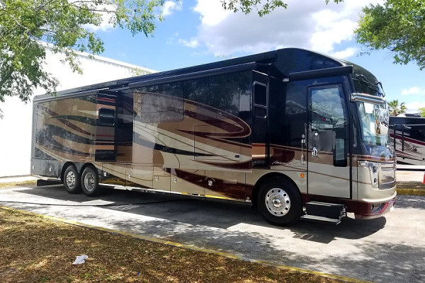 American Coach American Eagle
