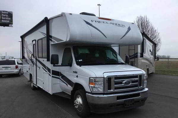 Awesome 2022 Forest River Coachmen Freelander Premier