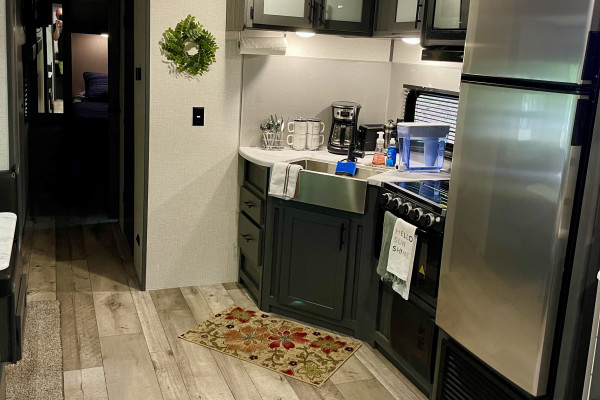 Cozy camping in our 2022 Aspen Trail *Delivery Only*