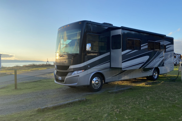 2021 Tiffin Allegro Open Road Glamping at its finest!