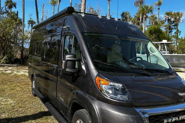 The Perfect Camper van - Solar, rear & outdoor bath and more! (MI)