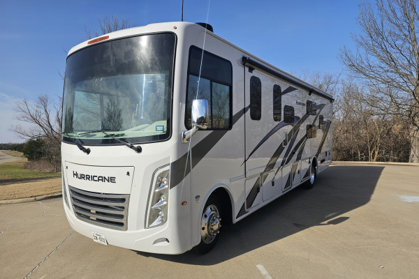 2024 Thor Hurricane 34J K