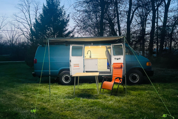 2003 Dodge Ram 3500 Camper Van
