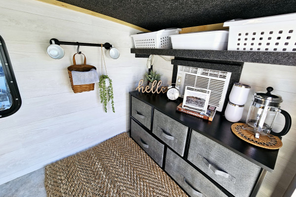 BITTY BOHO - Light, Compact, and Easy to Maneuver