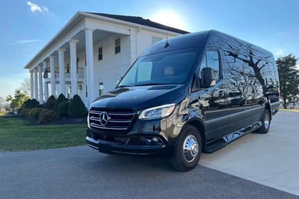 2023 Sprinter Ultimate Toys