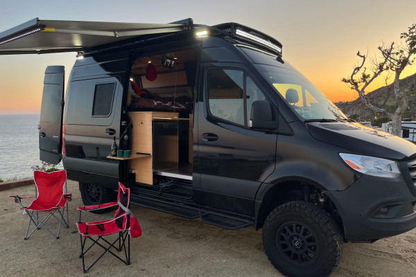 2020 4x4 Mercedes Sprinter - Adventure Wagon Kit