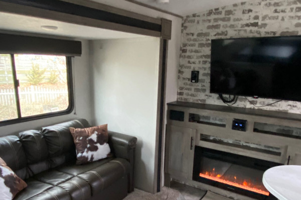 2021 Keystone Springdale Bunkhouse (Home is where you park it)