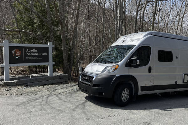 2023 Winnebago Eurovan Camper