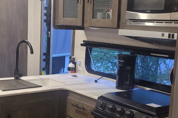 2021 33' Forest River Wildwood X-Lite Bunkhouse-Sleeps 8-10