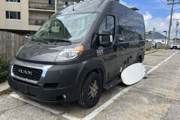 2023 Thor Rize - Vanlife Small Cozy Camper for off grid camping